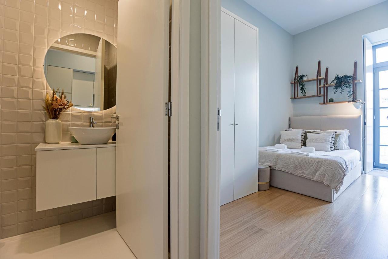 31 Janeiro 157 - Stylish 1Br W/ Ac & Balcony By Lovelystay Porto Eksteriør bilde