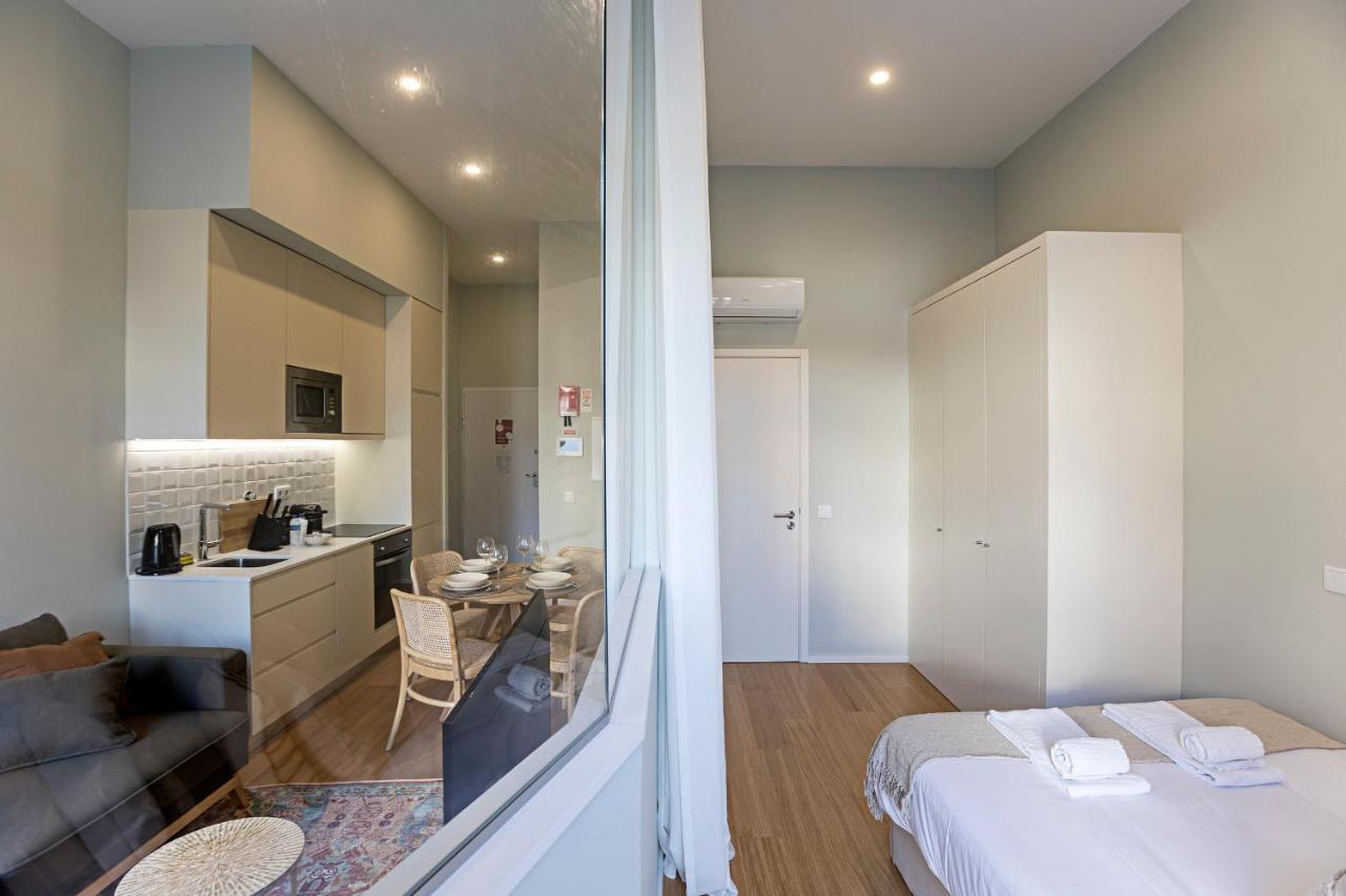 31 Janeiro 157 - Stylish 1Br W/ Ac & Balcony By Lovelystay Porto Eksteriør bilde