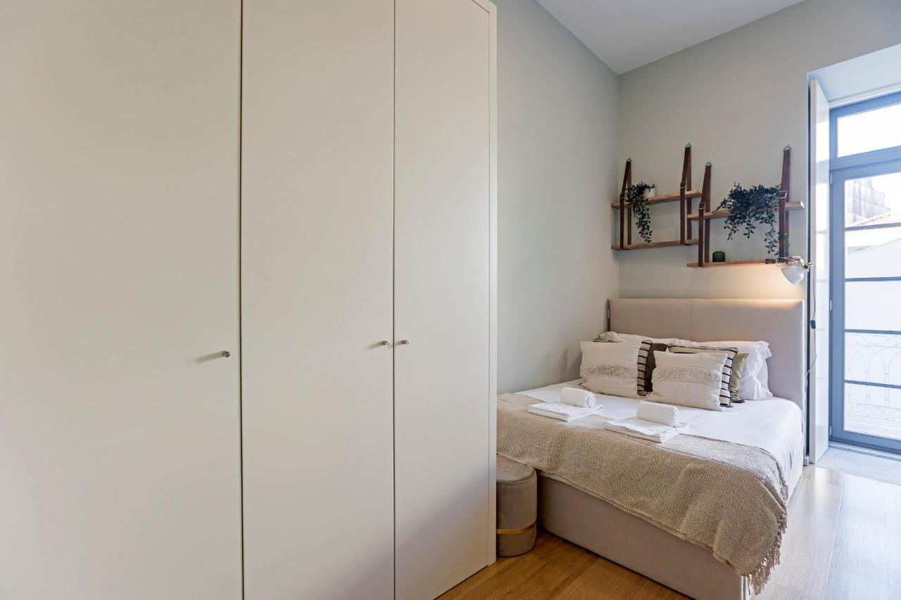 31 Janeiro 157 - Stylish 1Br W/ Ac & Balcony By Lovelystay Porto Eksteriør bilde